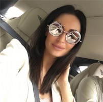 Женские круглые очки с бусинами фото