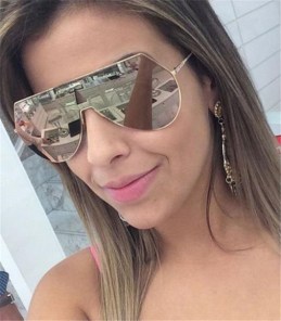 Очки с тонкой оправой и большими линзами фото