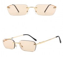 Элегантные ретро очки с квадратными линзами фото