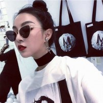 Ретро очки в тонкой металлической оправе фото