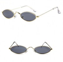 Очки с прозрачными линзами в тонкой оправе фото