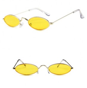 Очки с прозрачными линзами в тонкой оправе фото