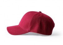 Качественная однотонная кепка в разных цветах фото