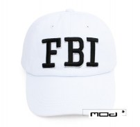 Качественная кепка с надписью FBI фото