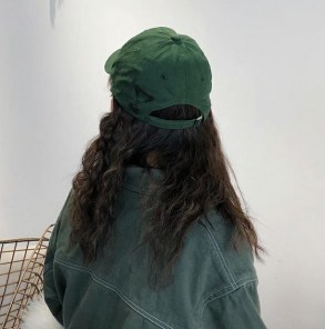 Кепка с надписью Almost Famous фото