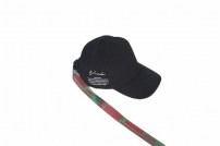 Бейсболка с желтой лентой фото