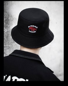 Хлопковая панамка с небольшой пальмой фото