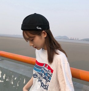 Кепка без козырька с подворотом фото