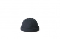 Легкая кепочка без козырька с заваротом фото