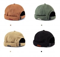 Шапка кепка без козырька с надписью фото