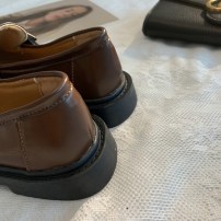 Ретро туфли на квадратном плоском каблуке фото