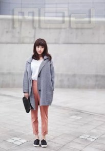 Женские слипоны на низкой белой подошве фото