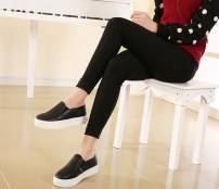 Женские слипоны под змеиную кожу - блестящие фото