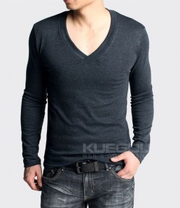 Мужская кофта с большим вырезом фото
