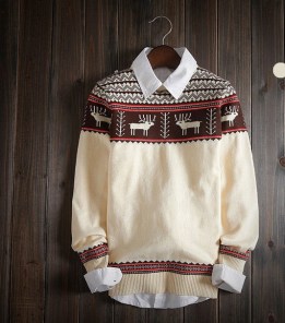 Новогодний классический мужской свитер с оленями