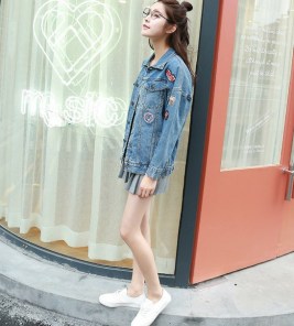 Удлиненная женская куртка джинсовая фото