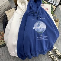 Толстовка - худи с рисунком луны фото