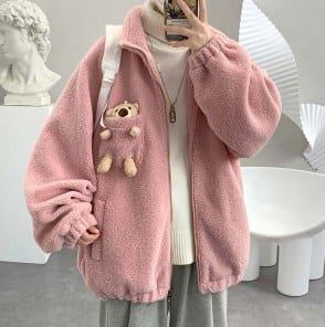 Плюшевая теплая кофта с медведем в кармане фото