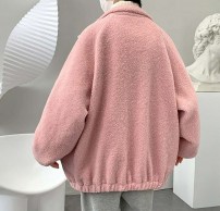 Плюшевая теплая кофта с медведем в кармане фото