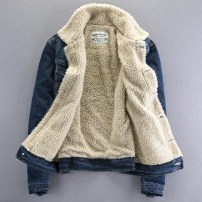 Мужская джинсовая куртка на теплой подкладке фото