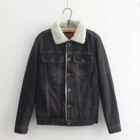 Легкая классическая женская джинсовка с мехом фото