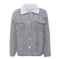 Модная вельветовая куртка на меху женская фото