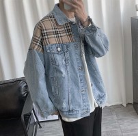 Джинсовый пиджак со вставкой фото