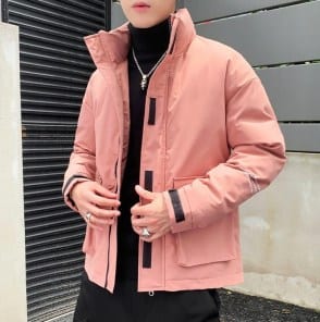 Зимняя куртка мужская однотонная с надписями фото