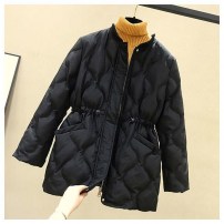 Женская стеганная короткая куртка полу пальто фото