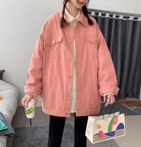 Яркая свободная джинсовка ретро фото