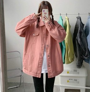 Яркая свободная джинсовка ретро фото