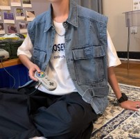 Мужская джинсовая куртка без рукавов фото