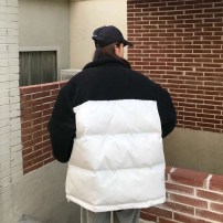 Теплая свободная куртка с плюшевыми вставками фото