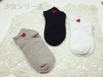 Низкие носки с сердцем фото