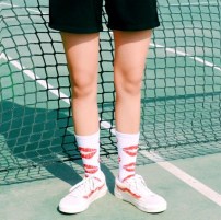 Носки с красными губами фото