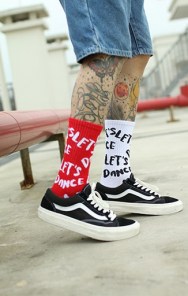 Высокие носки с надписью Lets Dance фото