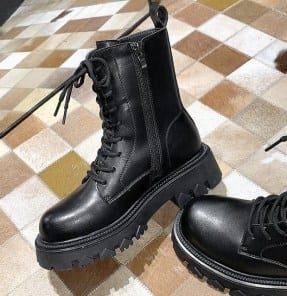 Женские зимние ботинки с мехом внутри фото