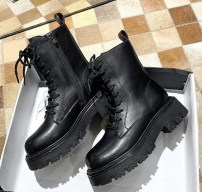 Женские зимние ботинки с мехом внутри фото