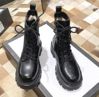 Женские зимние ботинки с мехом внутри фото