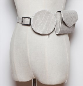 Ремень под змеиную кожу с двумя мини клатчами фото