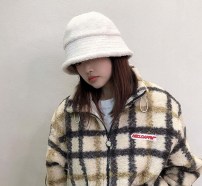 Стильная женская теплая панамка фото