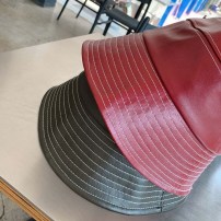 Женская кожаная панамка фото