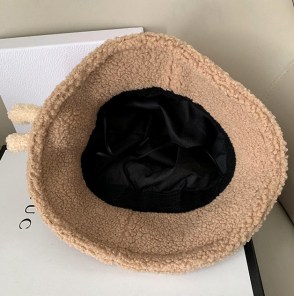 Панамка с плющевым мишкой фото