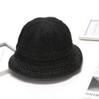 Женская панама из джинса с широким поясом фото