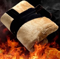 Очень теплая недорогая мужская куртка с мехом на зиму черная фото