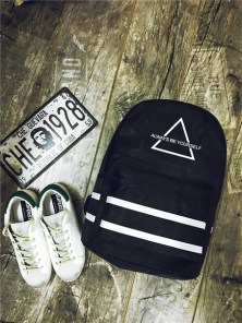 Рюкзак черный с белыми полосами фото