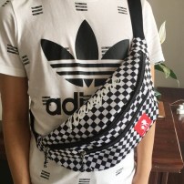 Бананка в клетку с молниями фото