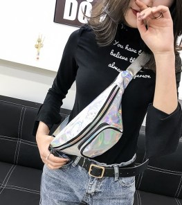 Блестящая переливающаяся сумка бананка на пояс фото