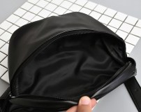 Женская однотонная бананка сумочка фото