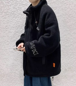 Теплая плюшевая куртка с воротником стойка на резинках фото